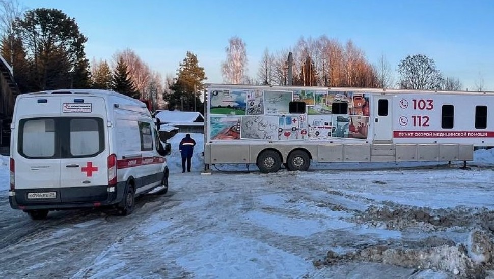 Трассовый пункт скорой помощи начал работу в поселке Брин-Наволок 